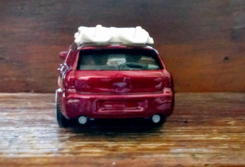 Illustration for article titled Woodie Wagon on the Windowsill Wednesday - Matchbox Dodge Magnum